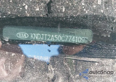 2012 Kia Soul z USA, uszkodzony, nr VIN KNDJT2A50C7741097